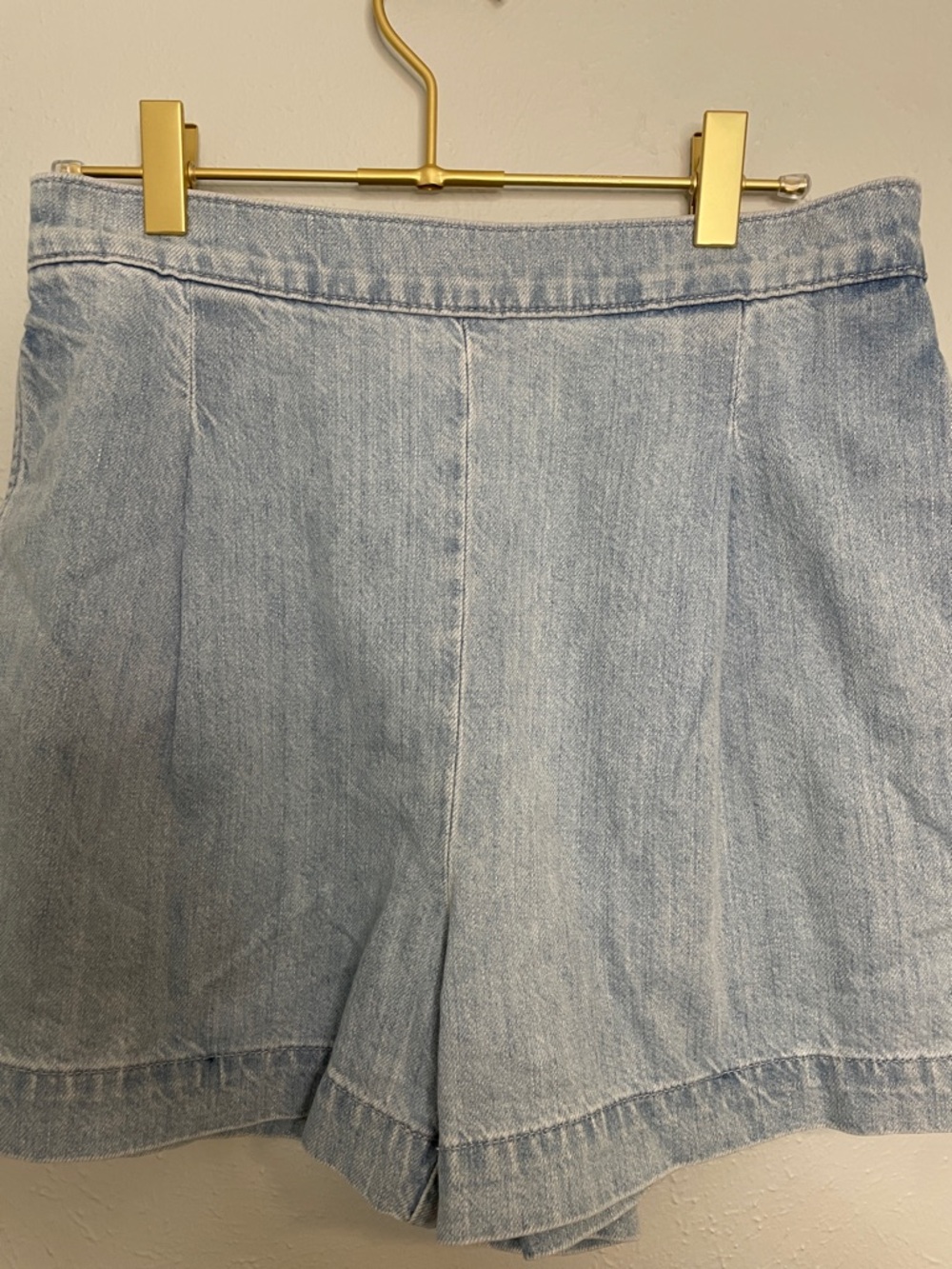 Women’s Madewell Light Wash High-Rise Pleated Denim Shorts- size S‎ - Picture 5 of 8